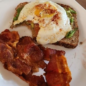 Mothers love earrings